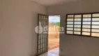 Foto 2 de Casa com 2 Quartos para alugar, 80m² em Morada da Colina, Uberlândia