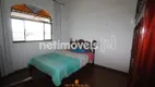 Foto 5 de Casa com 4 Quartos à venda, 254m² em Vila Capri, Belo Horizonte