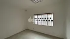 Foto 11 de Imóvel Comercial com 5 Quartos para alugar, 240m² em Osvaldo Rezende, Uberlândia