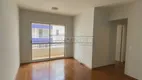 Foto 2 de Apartamento com 3 Quartos à venda, 70m² em Centro, São Carlos