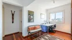 Foto 8 de Apartamento com 3 Quartos à venda, 105m² em Jardim Botânico, Porto Alegre