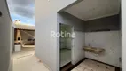 Foto 20 de Casa com 3 Quartos à venda, 207m² em Jardim Patrícia, Uberlândia