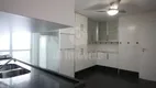 Foto 12 de Apartamento com 3 Quartos à venda, 180m² em Higienópolis, São Paulo
