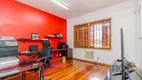 Foto 18 de Casa com 4 Quartos à venda, 411m² em Medianeira, Porto Alegre