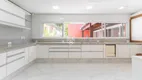 Foto 16 de Casa com 4 Quartos para alugar, 397m² em Santo Inácio, Curitiba