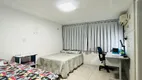 Foto 9 de Apartamento com 4 Quartos à venda, 318m² em Candelária, Natal