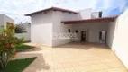 Foto 6 de Casa com 3 Quartos à venda, 201m² em Cidade Jardim, Uberlândia