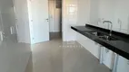 Foto 8 de Apartamento com 4 Quartos à venda, 152m² em Engenheiro Luciano Cavalcante, Fortaleza