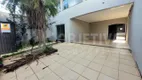 Foto 25 de Casa com 7 Quartos para alugar, 385m² em Presidente Roosevelt, Uberlândia