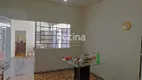 Foto 2 de Casa com 3 Quartos à venda, 223m² em Osvaldo Rezende, Uberlândia