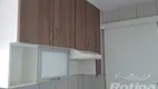 Foto 6 de Apartamento com 3 Quartos à venda, 70m² em Copacabana, Uberlândia