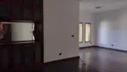 Foto 2 de Casa com 3 Quartos à venda, 240m² em Fundinho, Uberlândia