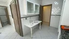 Foto 12 de Apartamento com 4 Quartos à venda, 160m² em Pitangueiras, Guarujá