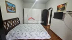 Foto 16 de Sobrado com 3 Quartos à venda, 260m² em Vila Ponte Nova, Cubatão