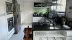 Foto 13 de Casa de Condomínio com 4 Quartos para alugar, 384m² em Sao Paulo II, Cotia