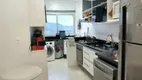 Foto 3 de Apartamento com 3 Quartos à venda, 98m² em Jardim Las Palmas, Guarujá