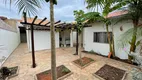 Foto 16 de Casa com 4 Quartos à venda, 160m² em Santa Mônica, Uberlândia