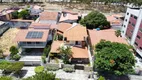 Foto 2 de Casa com 6 Quartos à venda, 323m² em Candelária, Natal