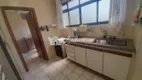 Foto 13 de Apartamento com 4 Quartos à venda, 220m² em Pitangueiras, Guarujá