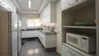 Foto 13 de Apartamento com 4 Quartos à venda, 367m² em Jardins, São Paulo