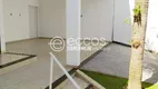 Foto 4 de Casa com 3 Quartos à venda, 200m² em Osvaldo Rezende, Uberlândia