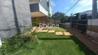 Foto 2 de Casa de Condomínio com 3 Quartos para alugar, 200m² em Jardim Botânico, Uberlândia