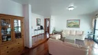 Foto 2 de Apartamento com 4 Quartos à venda, 220m² em Mirandópolis, São Paulo