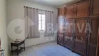 Foto 9 de Casa com 3 Quartos à venda, 206m² em Brasil, Uberlândia