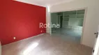 Foto 18 de Casa com 3 Quartos para alugar, 200m² em Saraiva, Uberlândia