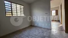 Foto 19 de Casa com 3 Quartos para alugar, 103m² em Fundinho, Uberlândia