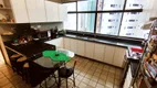 Foto 11 de Apartamento com 4 Quartos à venda, 235m² em Madalena, Recife