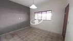 Foto 9 de Casa com 3 Quartos para alugar, 189m² em Santa Mônica, Uberlândia