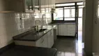 Foto 11 de Apartamento com 3 Quartos à venda, 185m² em Real Parque, São Paulo