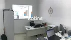 Foto 3 de Sala Comercial para alugar, 7m² em Santa Mônica, Uberlândia