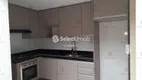 Foto 3 de Apartamento com 2 Quartos para venda ou aluguel, 55m² em Vila Scarpelli, Santo André