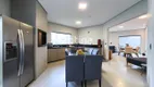 Foto 6 de Casa com 3 Quartos para alugar, 220m² em Jardim Colina, Uberlândia