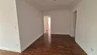 Foto 9 de Apartamento com 3 Quartos para alugar, 130m² em Jardins, São Paulo