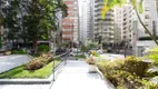 Foto 12 de Apartamento com 4 Quartos à venda, 228m² em Higienópolis, São Paulo