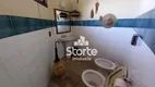 Foto 21 de Casa com 4 Quartos à venda, 340m² em Tabajaras, Uberlândia
