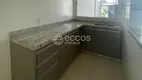 Foto 5 de Casa com 2 Quartos à venda, 70m² em Umuarama, Uberlândia