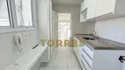 Foto 10 de Apartamento com 3 Quartos para alugar, 125m² em Pitangueiras, Guarujá