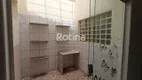 Foto 19 de Casa com 4 Quartos à venda, 238m² em Centro, Uberlândia