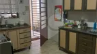 Foto 20 de Casa com 3 Quartos à venda, 200m² em Vila Romana, São Paulo