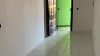 Foto 5 de Apartamento com 2 Quartos para alugar, 50m² em Curió, Fortaleza