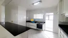 Foto 18 de Apartamento com 4 Quartos à venda, 160m² em Pitangueiras, Guarujá