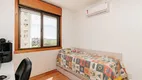 Foto 12 de Apartamento com 2 Quartos à venda, 72m² em Passo D areia, Porto Alegre