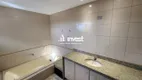 Foto 17 de Apartamento com 4 Quartos à venda, 205m² em Fabrício, Uberaba