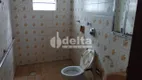 Foto 16 de Casa com 2 Quartos à venda, 200m² em Tubalina, Uberlândia