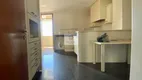 Foto 17 de Apartamento com 3 Quartos para alugar, 206m² em Higienópolis, São Paulo