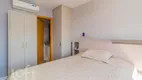 Foto 12 de Apartamento com 2 Quartos à venda, 56m² em Menino Deus, Porto Alegre